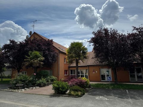 Comfort Hotel Orleans Saran Hotel in Centre-Val de Loire