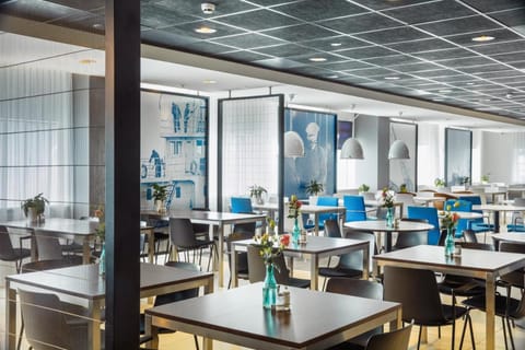 Holiday Inn Express Rotterdam - Central Station By IHG Hotel in Rotterdam
