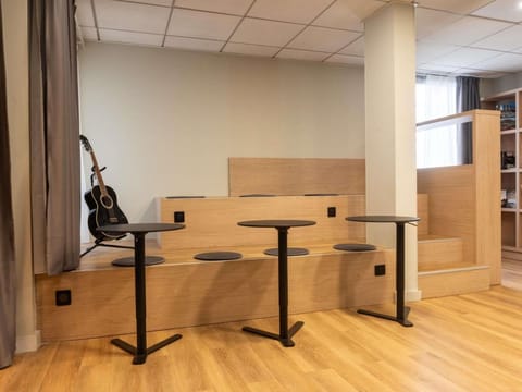 ibis Lyon Est Bron Hotel in Villeurbanne