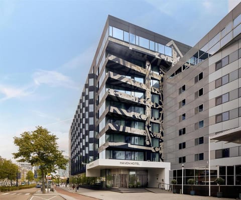 Haven Hotel Rotterdam, Curio Collection by Hilton Hotel in Rotterdam