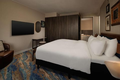 Haven Hotel Rotterdam, Curio Collection by Hilton Hotel in Rotterdam