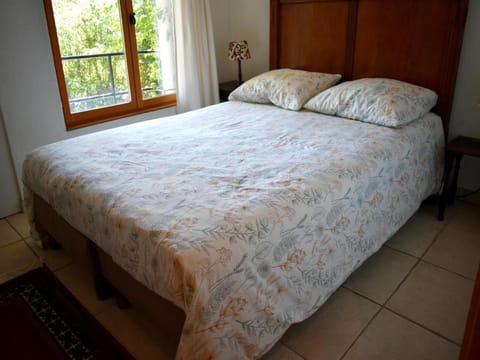 Holiday Home in Saint-Honore near Gorges Vacation rental in Bourgogne-Franche-Comté