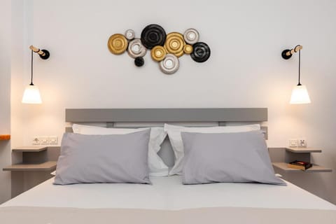 Marina's Studios Apartment in Perissa