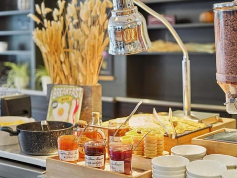 ibis Paris Porte D'Orleans Hotel in Montrouge