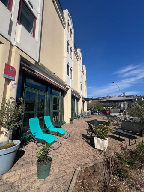 B&B HOTEL Le Mans Centre Cathedrale Hotel in Le Mans