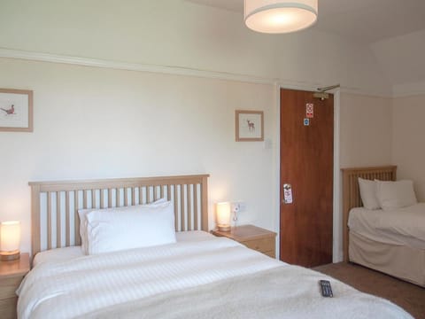 Elmdon Lodge Bed and Breakfast in Solihull