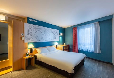 B&B HOTEL Orléans Centre Foch Hotel in Orléans