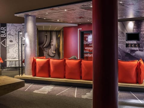 ibis Paris La Defense Courbevoie Hotel in Courbevoie