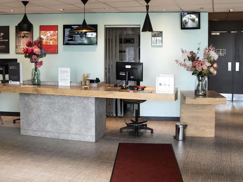 ibis Saint-Denis Stade Ouest Hotel in Saint-Denis, France