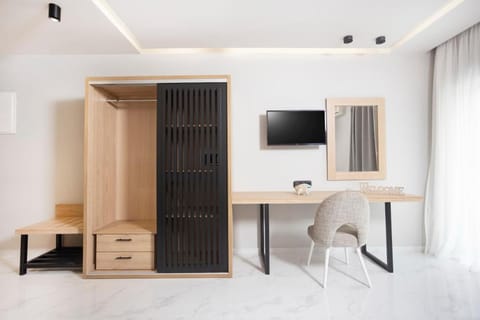 Tropical Apartment hotel in Chaniotis