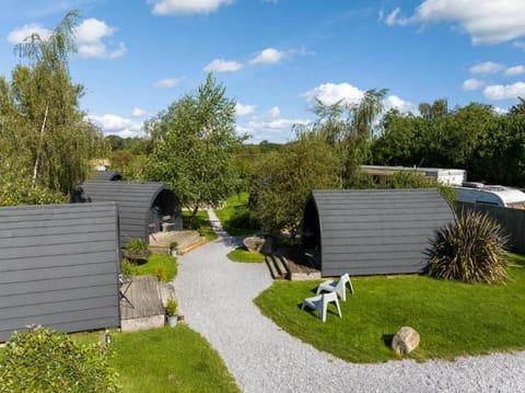 The Little Hide - Adult Only Camping Pods Apartment in England
