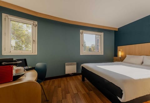 B&B HOTEL Lille Roubaix Centre Grand-Place Hotel in Flanders