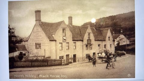 The Black Horse Inn Hotel in Stroud District