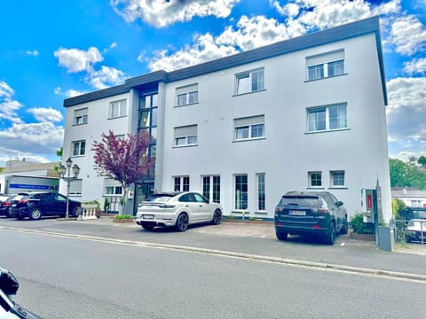 AR Boutique Hotel Heusenstamm Hotel in Offenbach