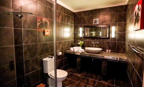 Secret Garden Guesthouse Bed and Breakfast in Cape Town