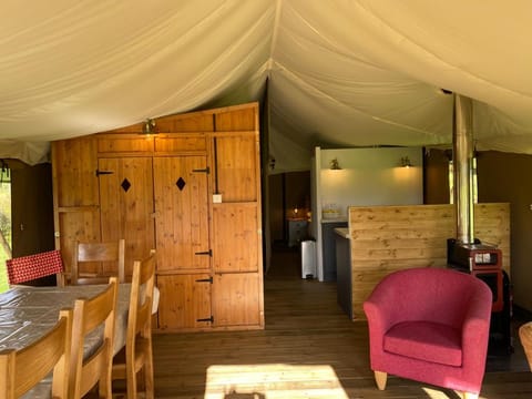 Dawn Chorus Holidays Luxury tent in South Norfolk District
