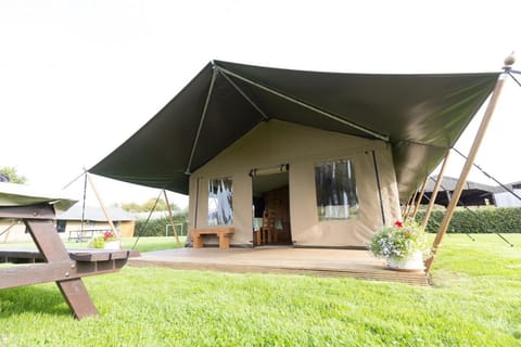 Dawn Chorus Holidays Luxury tent in South Norfolk District