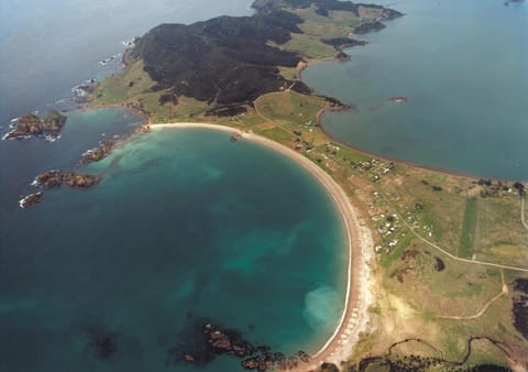 Pawhaoa Bay Villas Lodge in Northland