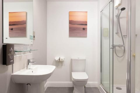 The Pitlochry Hydro Hotel Hotel in Pitlochry