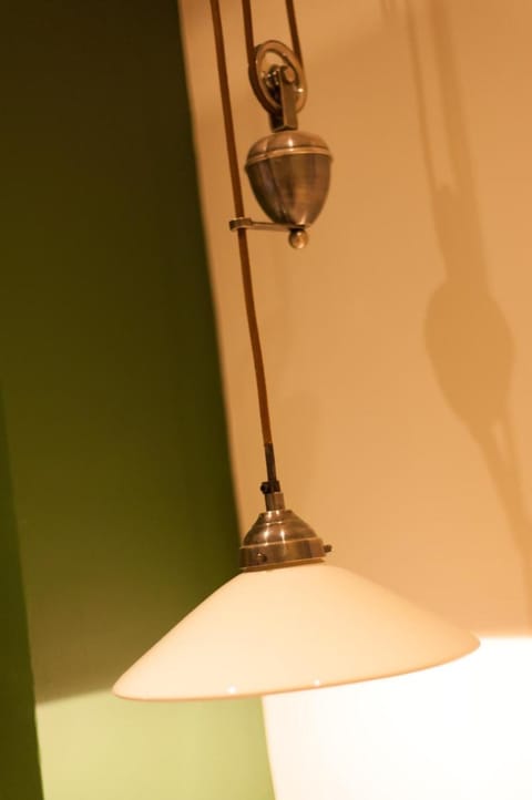 The Wychwood Inn Hotel in West Oxfordshire District