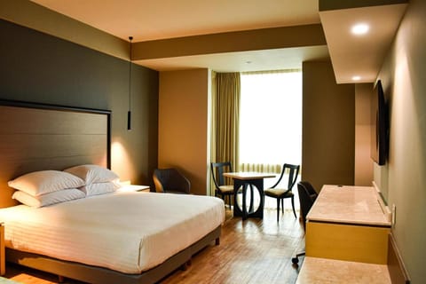 Ramada by Wyndham Mexico City Santa Fe Hotel in Mexico City