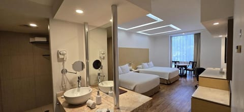 Ramada by Wyndham Mexico City Santa Fe Hotel in Mexico City