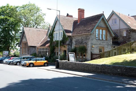 Bear Inn, Somerset by Marston's Inns Hotel in Glastonbury