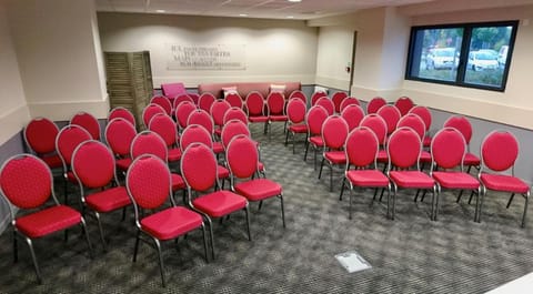 Kyriad Auray Hotel - Carnac Hotel in Auray