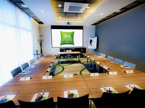 ibis Styles Brest Centre Port Hotel in Brest