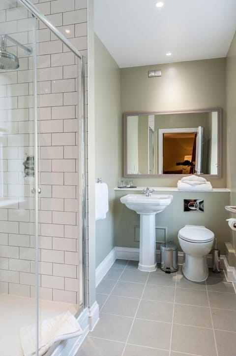 Halifax Hall Hotel in Sheffield