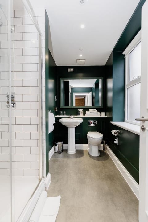 Halifax Hall Hotel in Sheffield