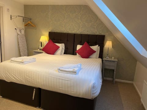 Kings Hotel Hotel in Forest Heath District