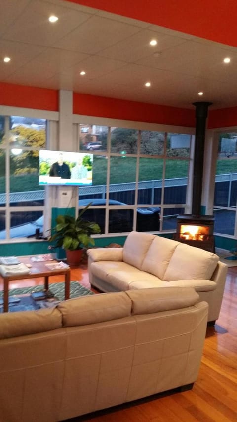 Waterfront Lodge Motel Motel in Tasmania