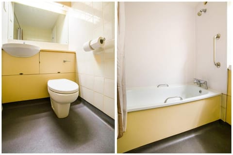 OYO Sunrise Hotel Hotel in Charnwood