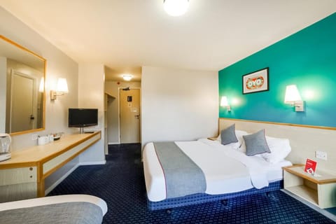 OYO Sunrise Hotel Hotel in Charnwood