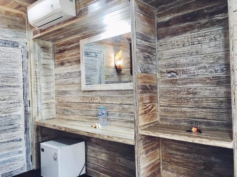 Nanuk's Bungalows Campground/ 
RV Resort in Nusapenida