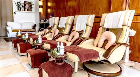 Infinity Guesthouse Bed and Breakfast in Ko Tao