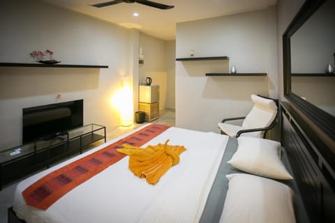 Infinity Guesthouse Bed and Breakfast in Ko Tao