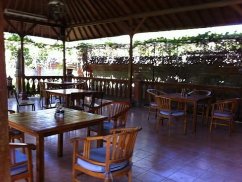 Panorama Cottage II Hotel in Kuta