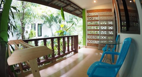 Khaolak Wandee Hostel Hostel in Khuekkhak