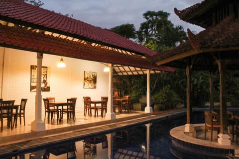 Sarinande Hotel Apartment in Kuta