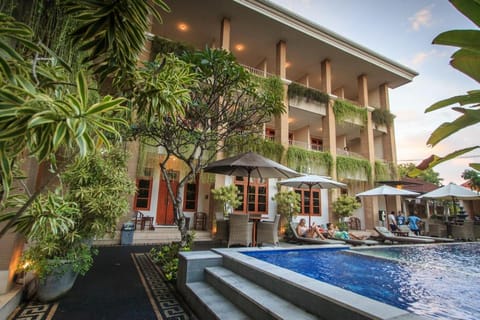 Pondok Anyar Hotel Bed and Breakfast in Kuta