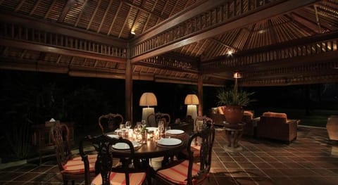 Luxury Villa Hanani Jimbaran Bali Villa in Kuta Selatan