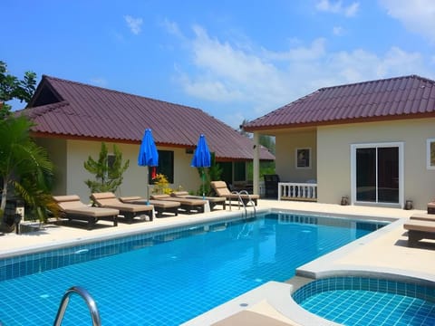 Khao Lak Summer House Resort Resort in Khuekkhak
