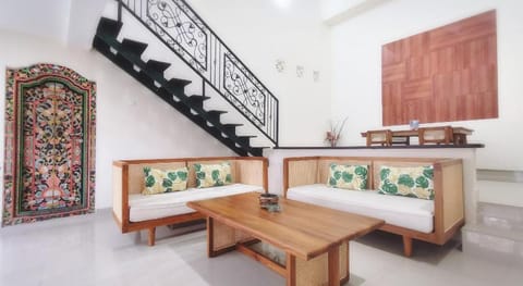 Kumpul Kumpul Villa Seminyak - CHSE Certified Villa in Kuta