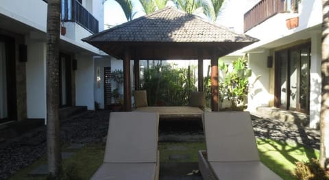 Seminyak Town House Apartment hotel in Kuta