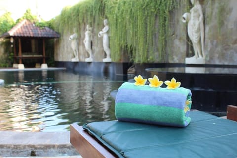 Dewani Villa Resort Campground/ 
RV Resort in North Kuta