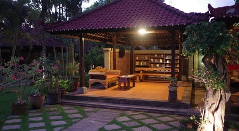 Tirta Sari Bungalow Bed and Breakfast in Bali