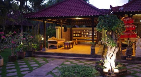Tirta Sari Bungalow Bed and Breakfast in Bali