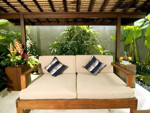 Anginsepoi Villa Campground/ 
RV Resort in North Kuta